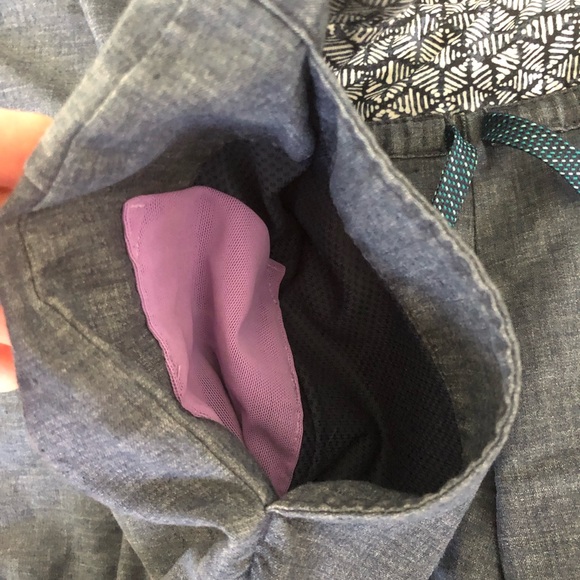 Patagonia women’s Hampi Rock Pants - Picture 7 of 16